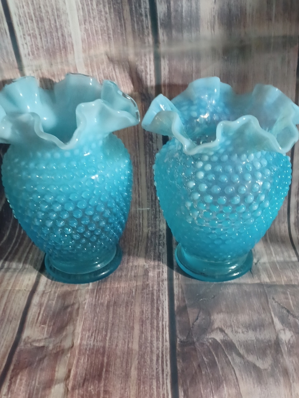 (2))Vintage Fenton Blue Hobnail Vase Crimp Ruffled Edges